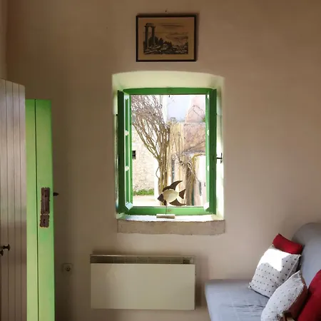 Axion Holiday home